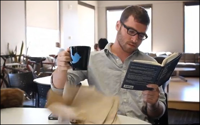 Twitter, faster than earthquakes