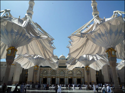 Madinah Haram Piazza Shading Project
