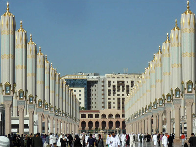 Madinah Haram Piazza Shading Project