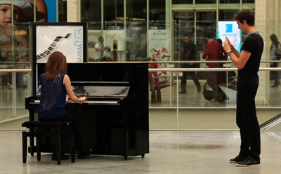 Concours piano dans 100 gares #AVousDeJouer