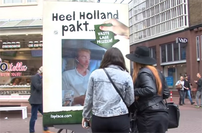 La Place livestreams with a chef!