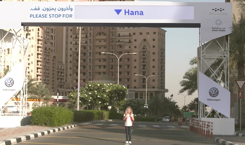 Volkswagen - The Human Crossing