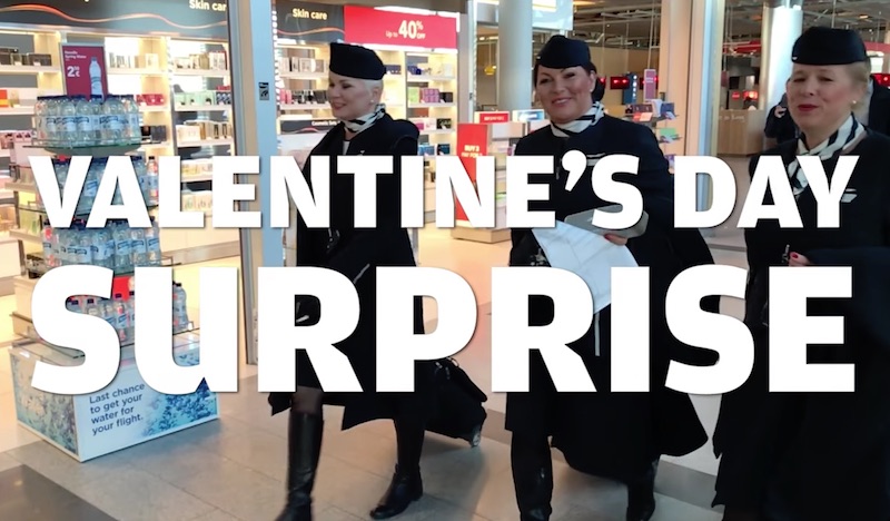 Finnair Singers surprise customers en route to New York