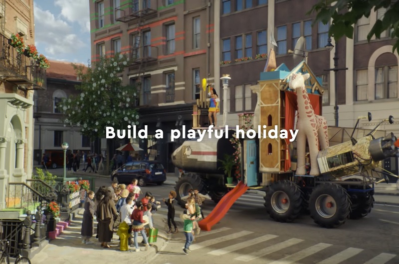 We invite you all to build a playful holiday! 🎁