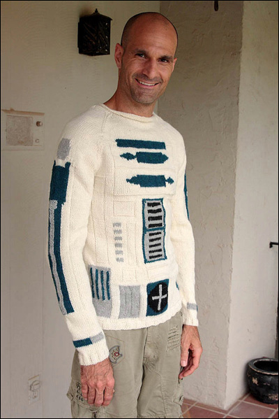 CUSTOM made to order -- Star Wars R2D2 sweater