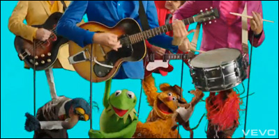 Muppet Show Theme Song - Muppets: Green Album