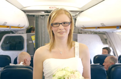Surprise wedding on a plane: #FlightYes14