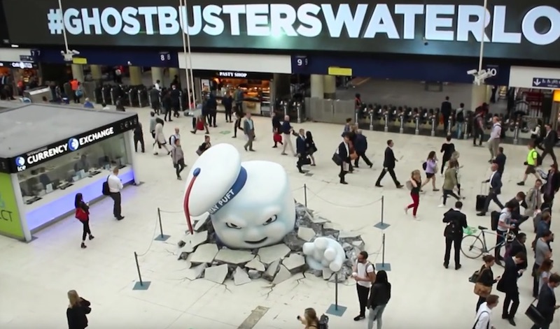 Ghostbusters Waterloo Stay Puft Marshmallow Man Display
