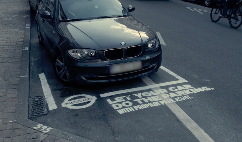 Nissan Benelux - Dumb parking ads