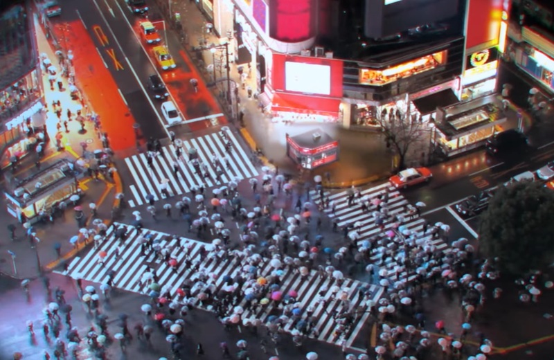 The Arsenal app has landed l Spot the cameos in Mikel Arteta's corner shop ⚡️